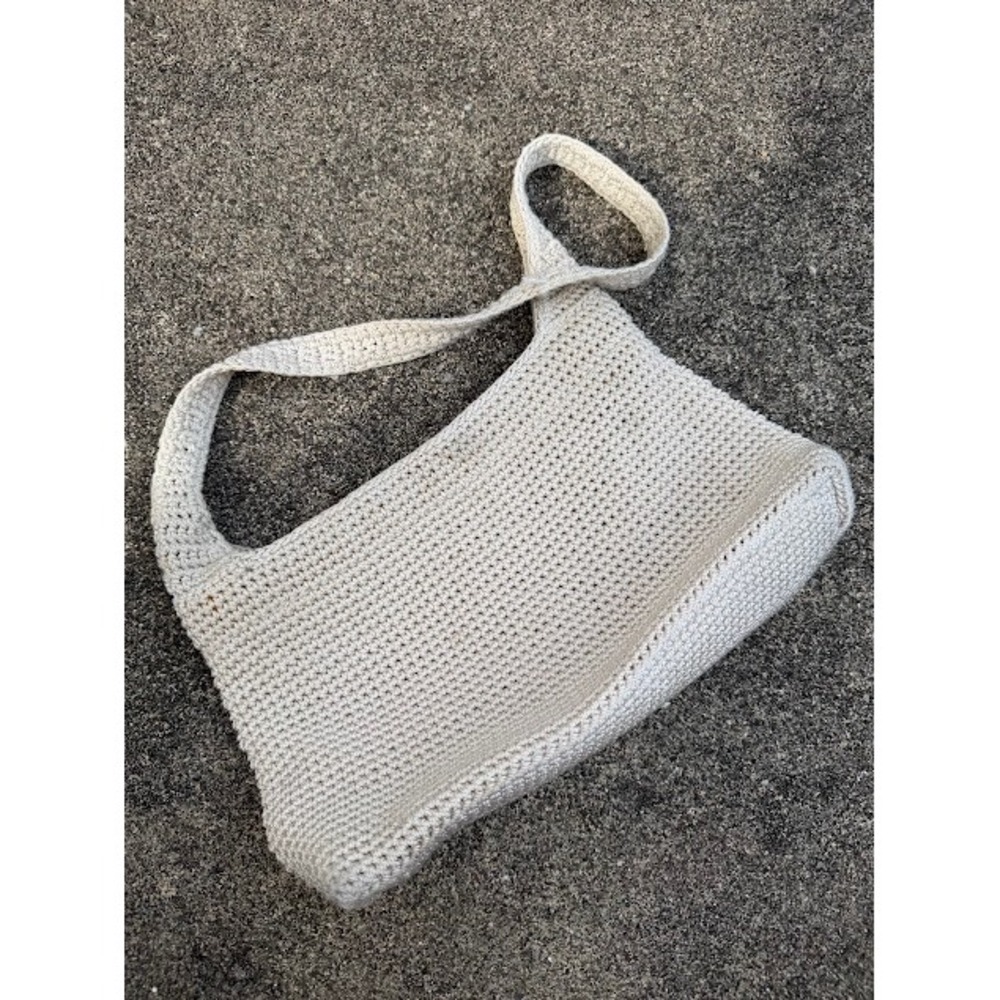 Boho Coastal Grandma The Sak Crochet Shoulder Bag Cream Woven Hobo